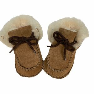 Sz 0-1 UGG Baby Booties